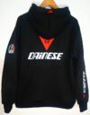 WhatsApp Image 2024-07-03 at 10.46.49 AM (1) Buzo Negro con Capota Estampado