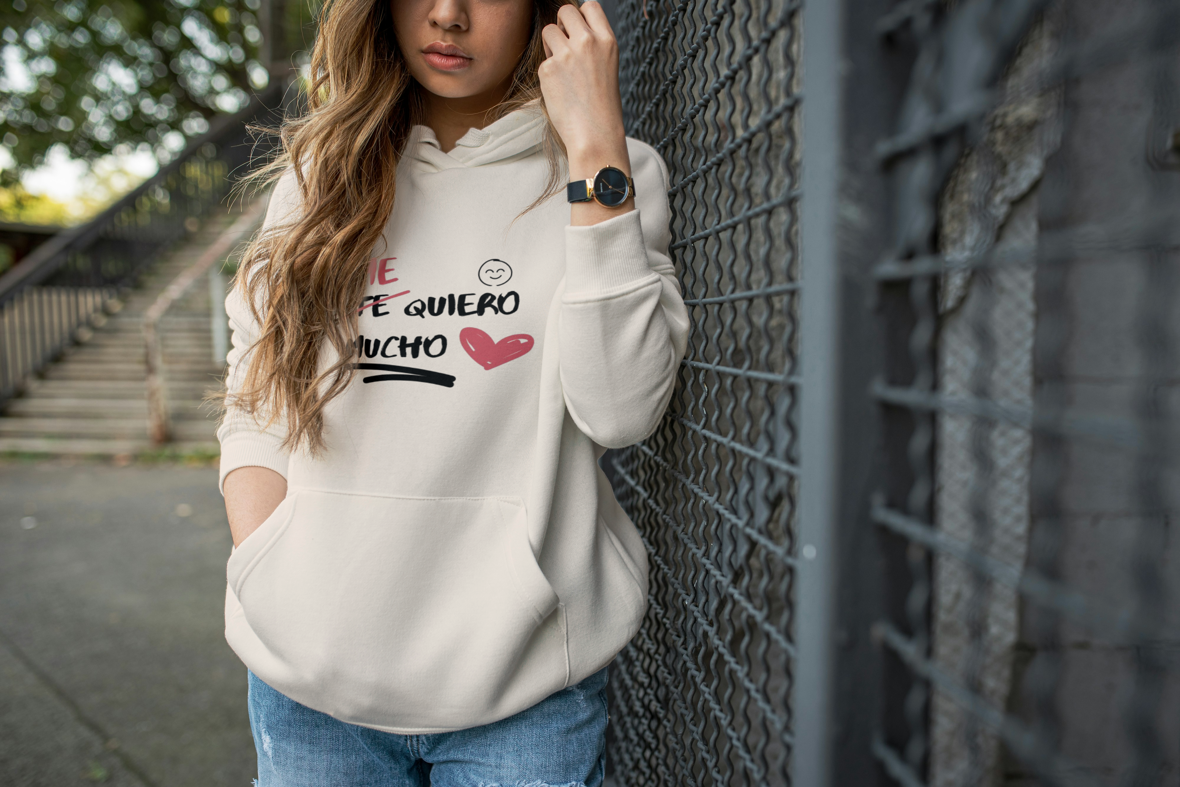buzo con capota para mujer