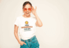 todo2 Camiseta Blanca Estampado Todo Comienza con una Sonrisa